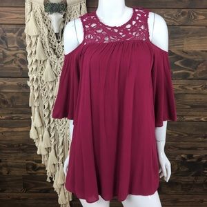 Love Riche | Crochet Lace Cold‎ Shoulder Tunic Dress